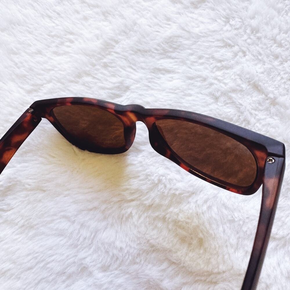 Luke Tortoise Brown Polycarbonate Sunglasses - Picture 9 of 13